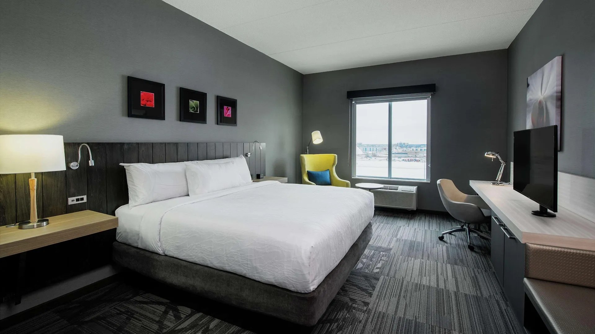 Hilton Garden Inn Winnipeg South Hotel